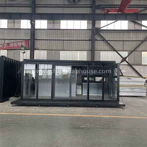 20 Feet Expandable Container House in The United States