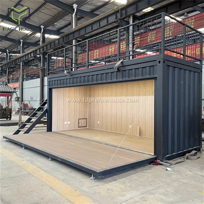 Unique Shipping Advantages Of Container Cafés And Pools